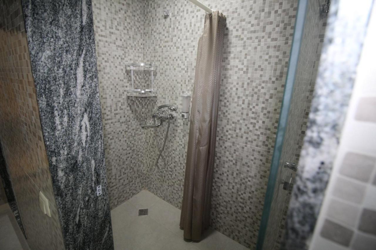 Hostel Jeal Batumi Kültér fotó
