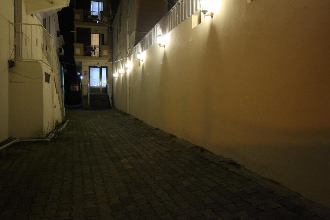 Hostel Jeal Batumi Kültér fotó
